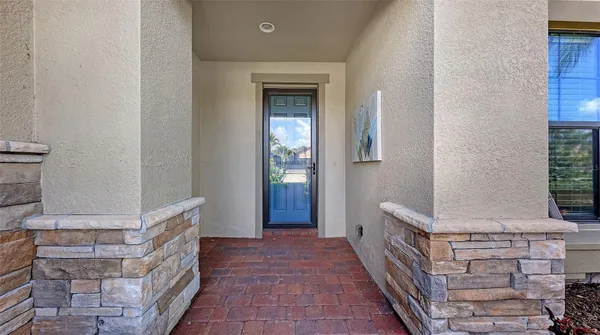 Property Slideshow image 3 of 50 | 5939 caspian tern dr, Sarasota, FL, 34238