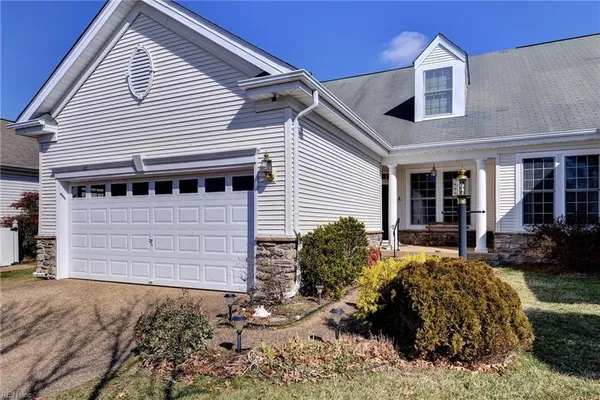 Property Slideshow image 3 of 46 | 6559 wiltshire rd, Williamsburg, VA, 23188