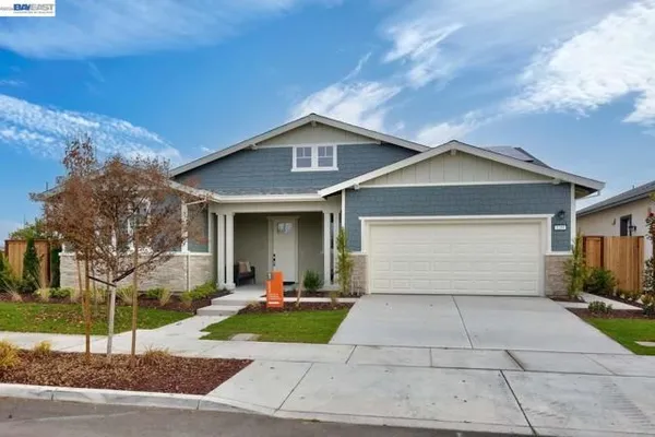 Property Slideshow image 3 of 94 | 1288 parkcrest cir, Manteca, CA, 95336