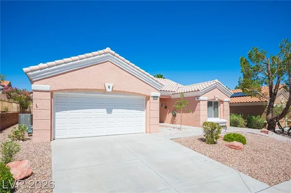 Property Slideshow image 3 of 39 | 10504 snyder ave, Las Vegas, NV, 89134