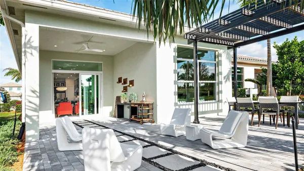 Property Slideshow image 2 of 31 | 391 verona way, Lady Lake, FL, 32159