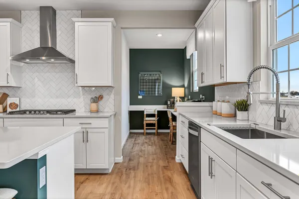 Property Slideshow image 3 of 12 | 3243 peyton cir, Aurora, IL, 60503