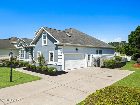 Property Slideshow image 3 of 72 | 1096 rutledge ct, Calabash, NC, 28467