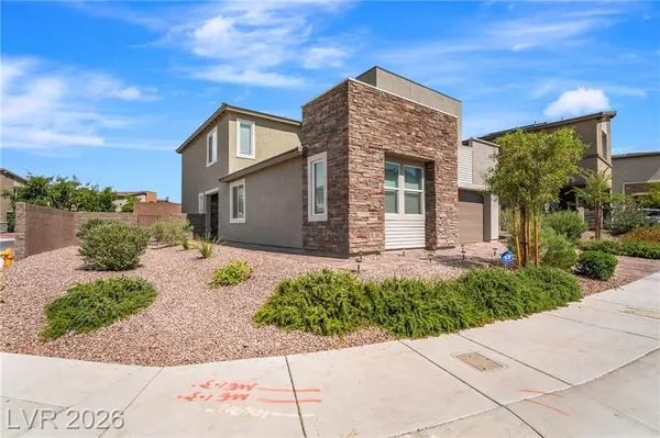 Property Slideshow image 2 of 41 | 272 mount williamson st, Henderson, NV, 89015