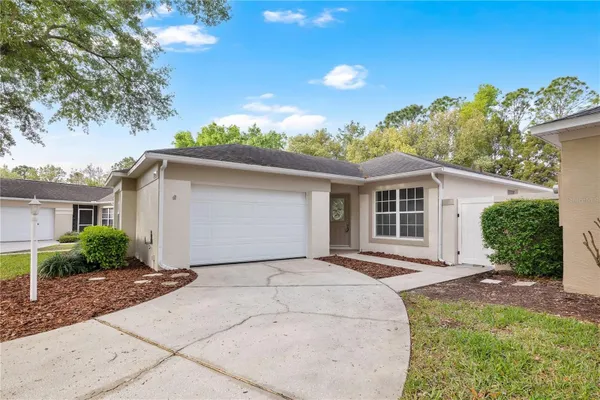 Property Slideshow image 2 of 39 | 4226 snowdon st, Clermont, FL, 34711
