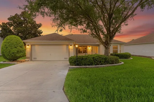 Property Slideshow image 2 of 20 | 1213 el esparza ln, The Villages, FL, 32159