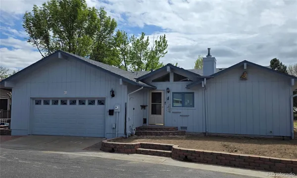 Property Slideshow image 2 of 4 | 61 scott dr, Broomfield, CO, 80020