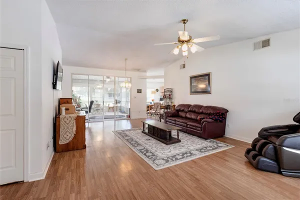 Property Slideshow image 2 of 81 | 5030 el destino dr, Leesburg, FL, 34748