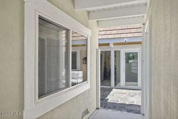 Property Slideshow image 3 of 37 | 32040 waterside ln, Westlake Village, CA, 91361