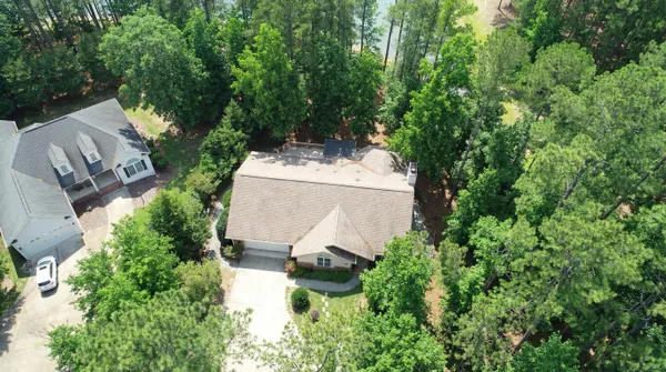 Property Slideshow image 2 of 52 | 307 superior cv, Mccormick, SC, 29835