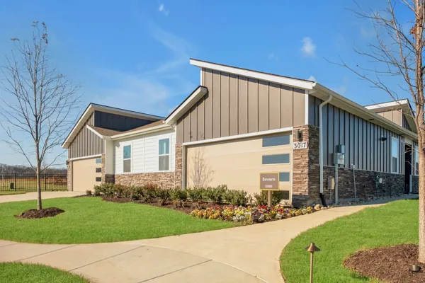 Property Slideshow image 2 of 72 | 2188 holmesburg pvt cir, Gallatin, TN, 37066