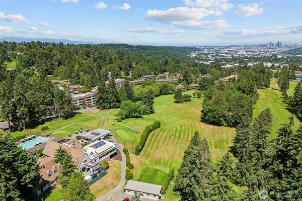 Property Slideshow image 2 of 40 | 10903 glen acres dr b, Seattle, WA, 98168