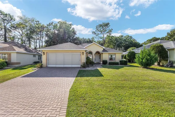 Property Slideshow image 2 of 71 | 11410 sw 69th cir, Ocala, FL, 34476