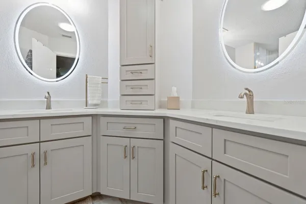 Property Slideshow image 3 of 30 | 9726 sweeping view dr, New Port Richey, FL, 34655