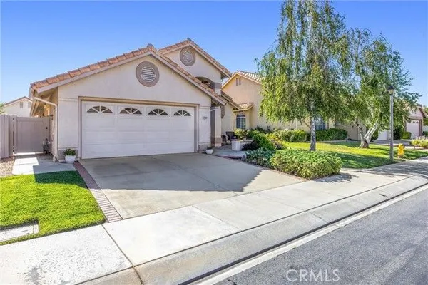 Property Slideshow image 3 of 59 | 1455 las colinas ave, Banning, CA, 92220