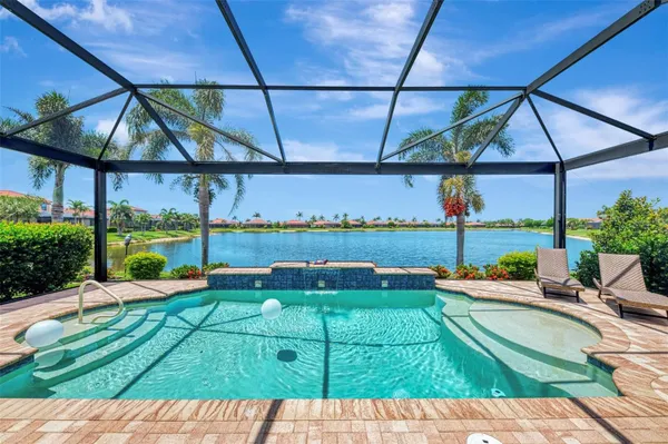 Property Slideshow image 2 of 100 | 23762 waverly cir, Venice, FL, 34293