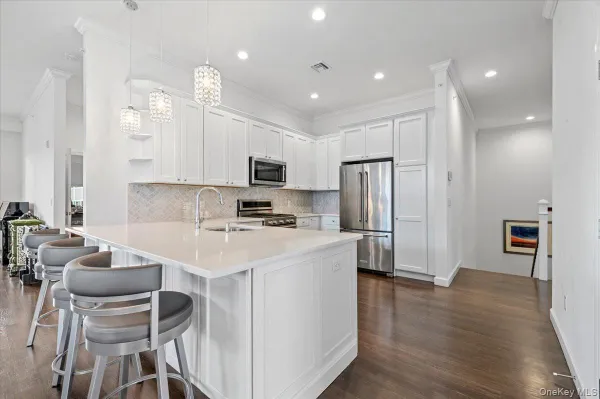Property Slideshow image 3 of 36 | 240 fall ct, Huntington, NY, 11731