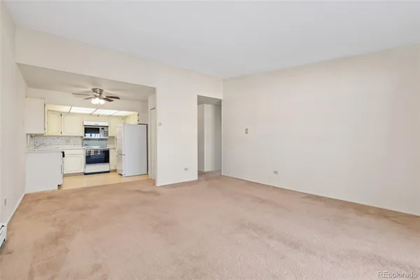 Property Slideshow image 2 of 25 | 9625 e center ave apt 1d, Denver, CO, 80247