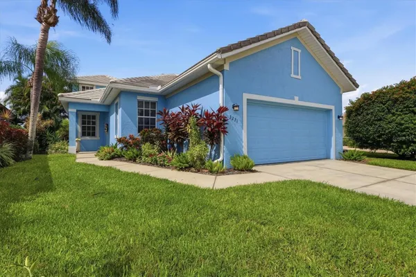 Property Slideshow image 2 of 74 | 3271 osprey ln, Port Charlotte, FL, 33953