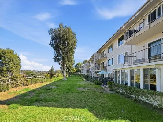 Property Slideshow image 3 of 4 | 3365 punta alta 3d, Laguna Woods, CA, 92637