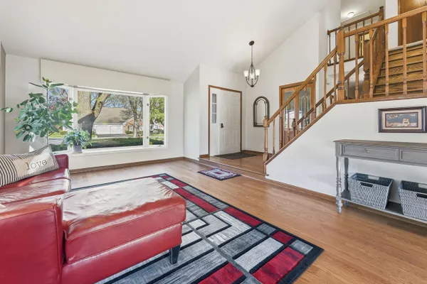 Property Slideshow image 3 of 23 | 63 country club dr, Prospect Heights, IL, 60070