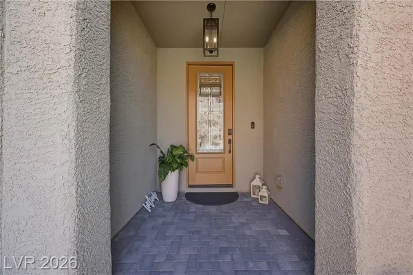 Property Slideshow image 2 of 42 | 696 vertical cyn, Mesquite, NV, 89034