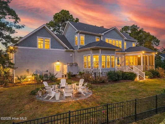 Property Slideshow image 2 of 98 | 4308 shelter cv, Southport, NC, 28461