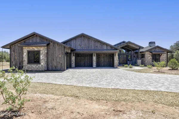 Property Slideshow image 3 of 36 | 5745 w maddie ln, Prescott, AZ, 86305