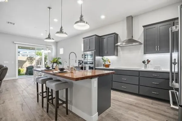 Property Slideshow image 2 of 45 | 1820 morello dr, Brentwood (Cc), CA, 94513