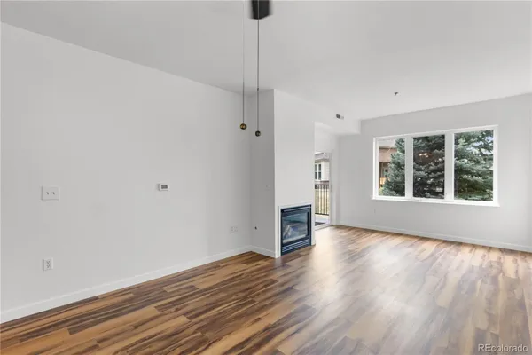 Property Slideshow image 3 of 45 | 2894 w riverwalk cir b108, Littleton, CO, 80123