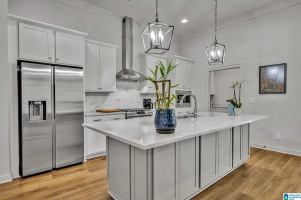 Property Slideshow image 2 of 32 | 8318 annika dr, Hoover, AL, 35244