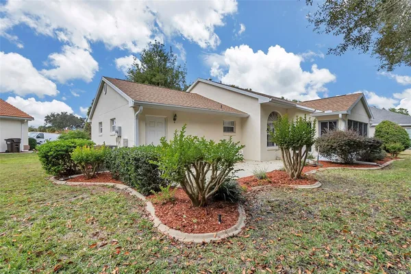 Property Slideshow image 3 of 39 | 11511 sw 72nd cir, Ocala, FL, 34476