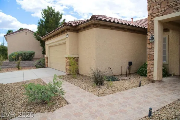 Property Slideshow image 3 of 37 | 1875 williamsport st, Henderson, NV, 89052