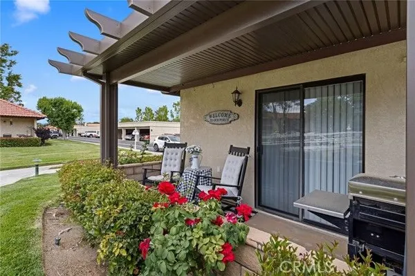 Property Slideshow image 3 of 32 | 19222 cottonwood dr, Apple Valley, CA, 92308