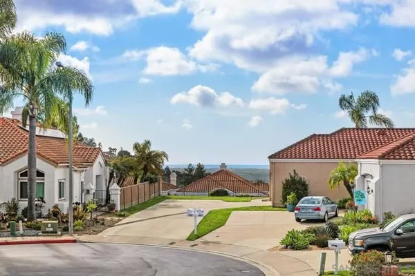 Property Slideshow image 2 of 32 | 1225 via rafael, San Marcos, CA, 92078