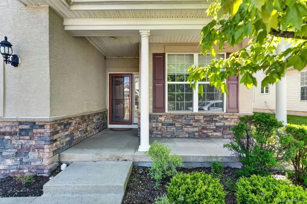Property Slideshow image 3 of 36 | 28 cyprus dr, Wallkill, NY, 10940