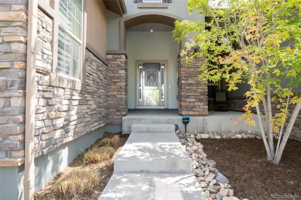 Property Slideshow image 3 of 36 | 15828 esprit run, Broomfield, CO, 80023
