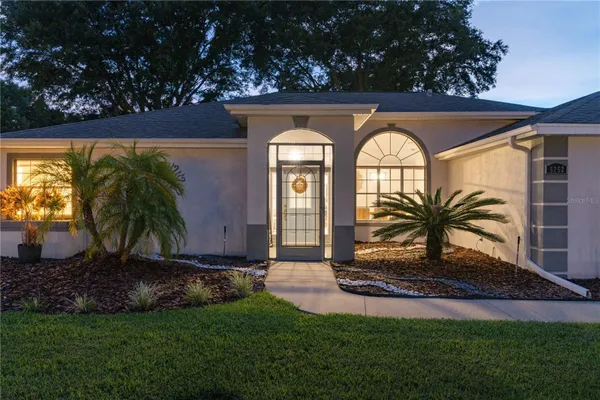 Property Slideshow image 3 of 86 | 5252 grove mnr, Lady Lake, FL, 32159