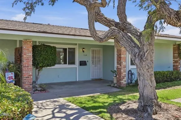Property Slideshow image 2 of 54 | 164 e fiesta grn, Port Hueneme, CA, 93041