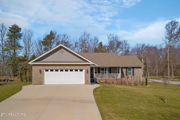 Property Slideshow image 2 of 57 | 22 mountain view ct, Crossville, TN, 38558