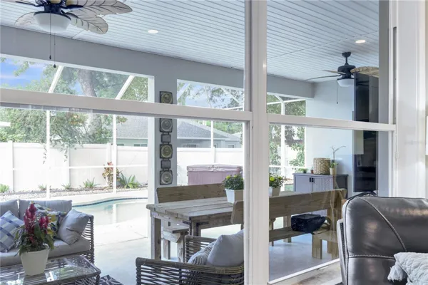 Property Slideshow image 2 of 36 | 6068 spruce point cir, Port Orange, FL, 32128