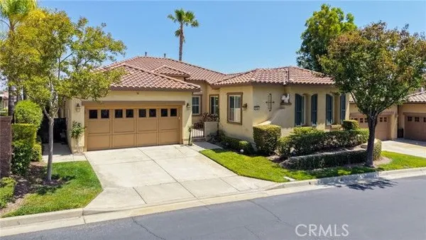 Property Slideshow image 2 of 50 | 8784 larkspur dr, Corona, CA, 92883