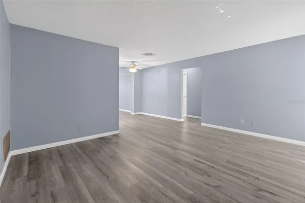 Property Slideshow image 2 of 36 | 9481 45th pl n # 9481, Pinellas Park, FL, 33782