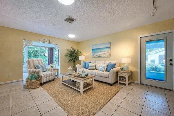 Property Slideshow image 2 of 63 | 505 foxglove cir b, Sun City Center, FL, 33573
