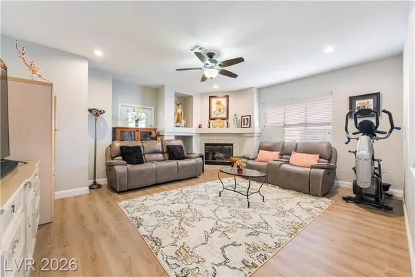 Property Slideshow image 2 of 35 | 412 fallwood ln, Las Vegas, NV, 89107