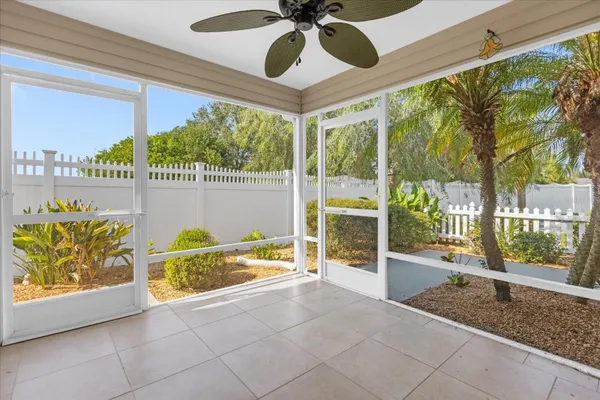 Property Slideshow image 3 of 21 | 675 kendall ct, The Villages, FL, 32162