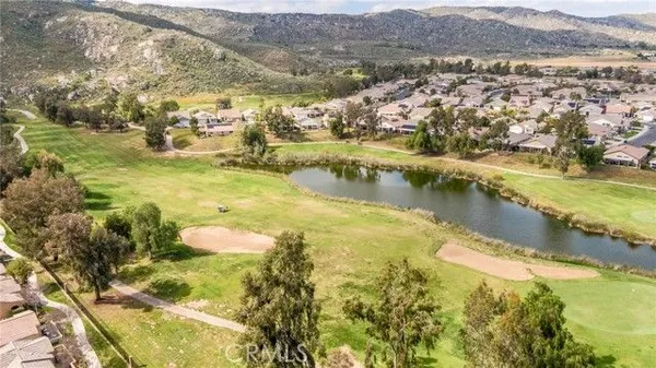 Property Slideshow image 2 of 27 | 8180 pavin ln, Hemet, CA, 92545