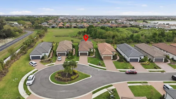 Property Slideshow image 3 of 55 | 3015 tolmino ct, Bradenton, FL, 34211