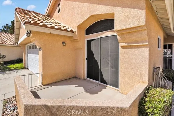 Property Slideshow image 3 of 45 | 11594 mountain meadow dr, Apple Valley, CA, 92308