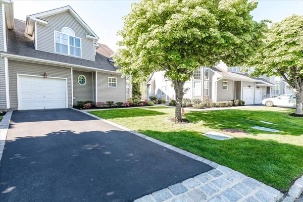 Property Slideshow image 2 of 21 | 43 halley ln, Miller Place, NY, 11764